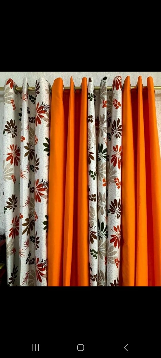 Rideaux blanc orange