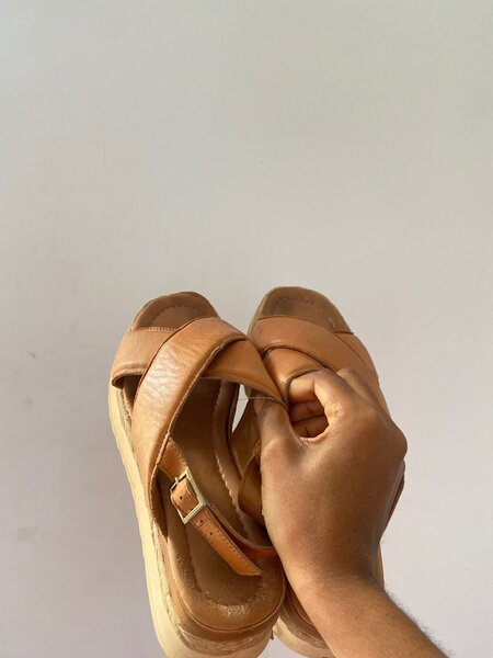 Platform sandals