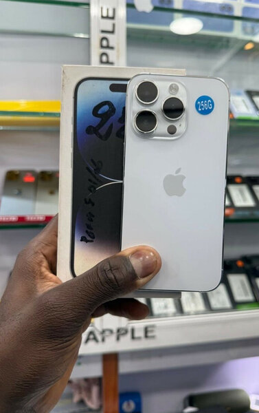 iPhone 14 pro 128Go/256Go