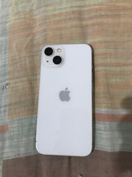 iPhone 13