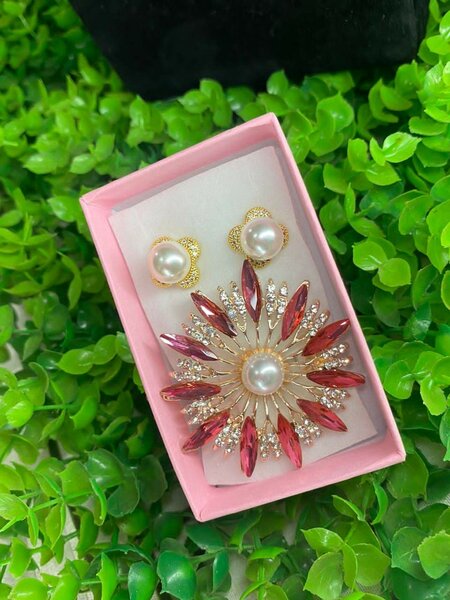 Brooch