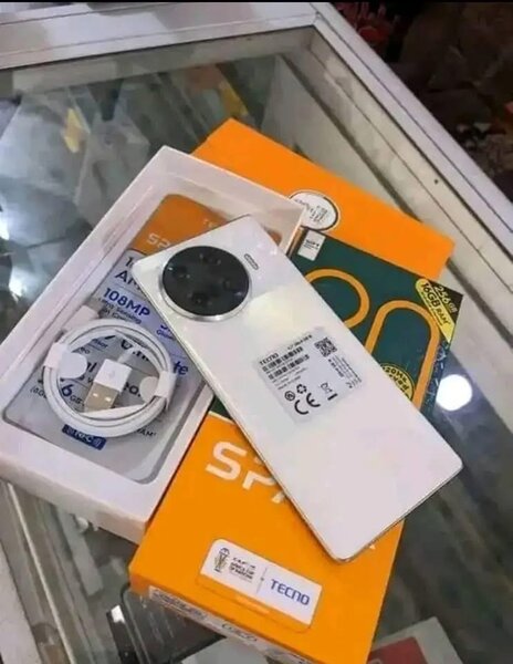 TECNO Spark 20 Pro+Smartphone