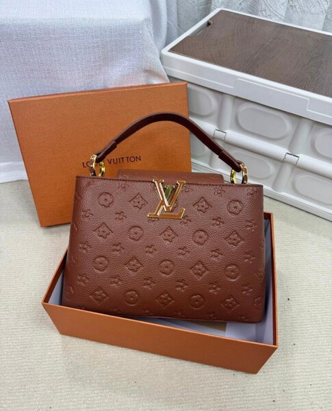 Sac à main en cuir élégant