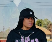 Black LA cap