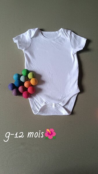 Body bébé blanc 9-12 mois