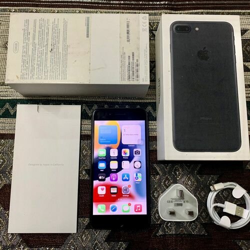 7 PLUS 32GB IN BOX