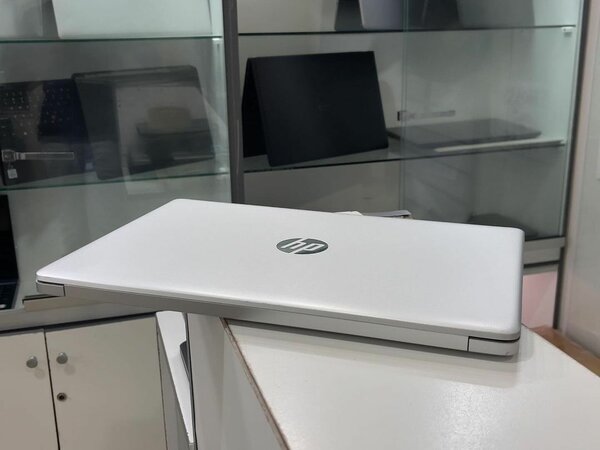 HP 15-fq0008nia