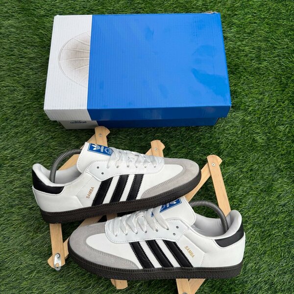Baskets classiques pour homme