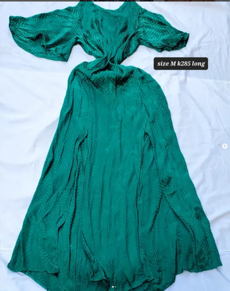 green dress
