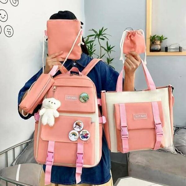Ensemble de sacs multifonctions