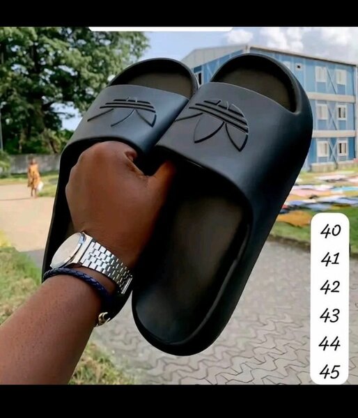 Sandales noires homme