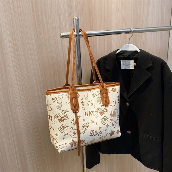 Hand bag