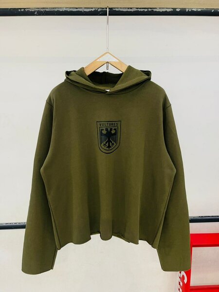 Crop hoodies