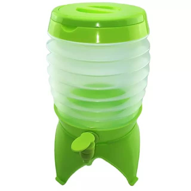 Collapsible dispenser