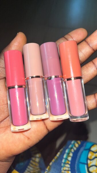 Matte lip stick