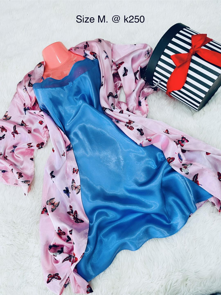 Lingerie rose bleu