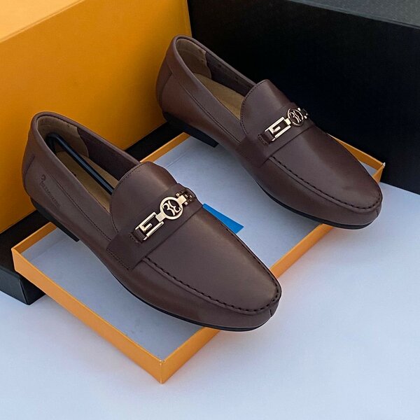 EXECUTIVE SHOES