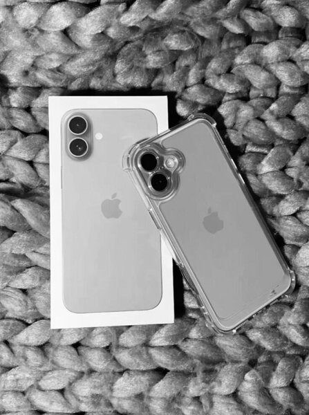 iPhone 16