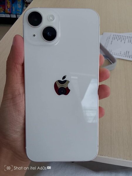 iPhone 14