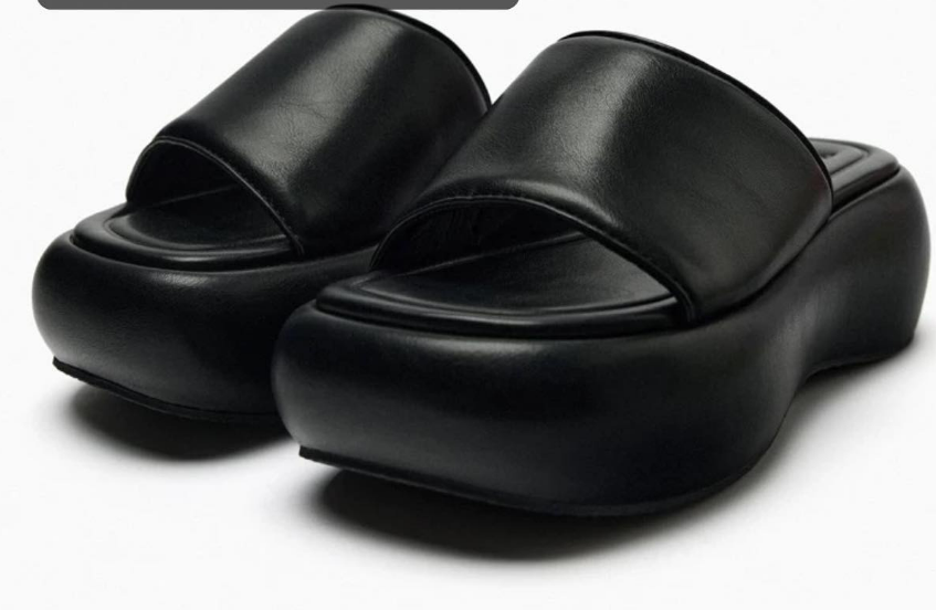 slippers