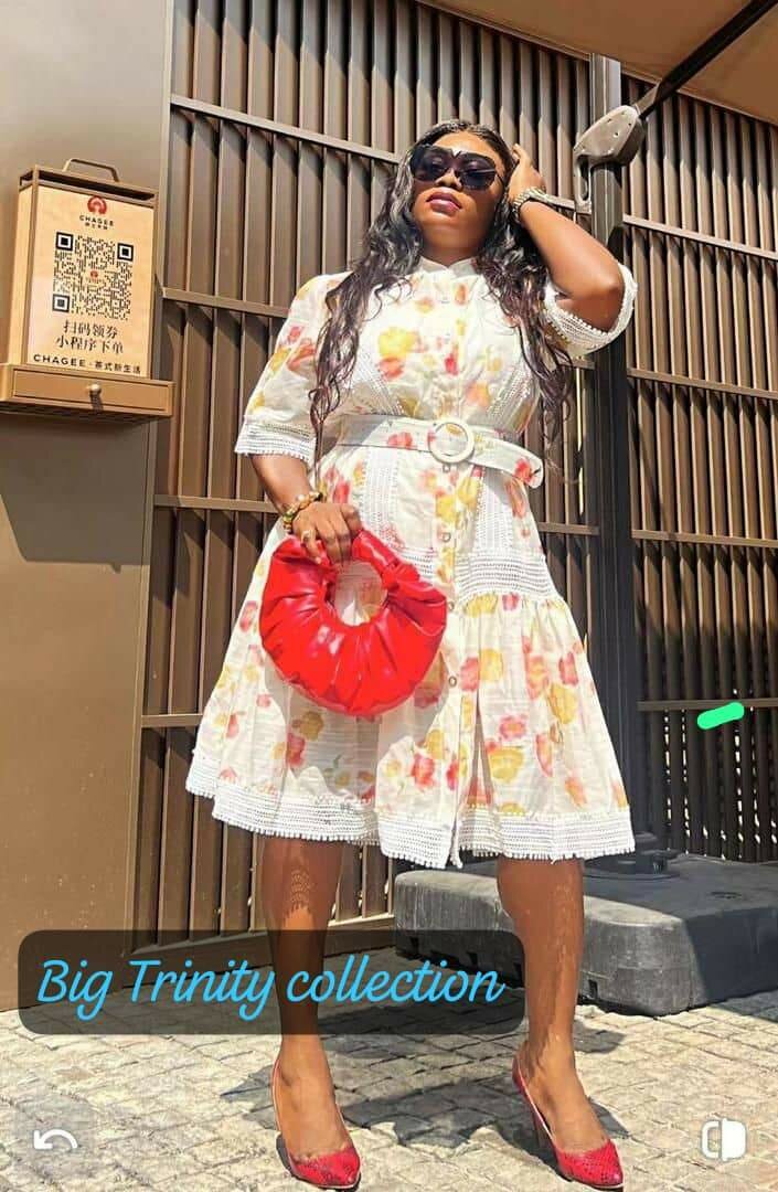 Dress with belt