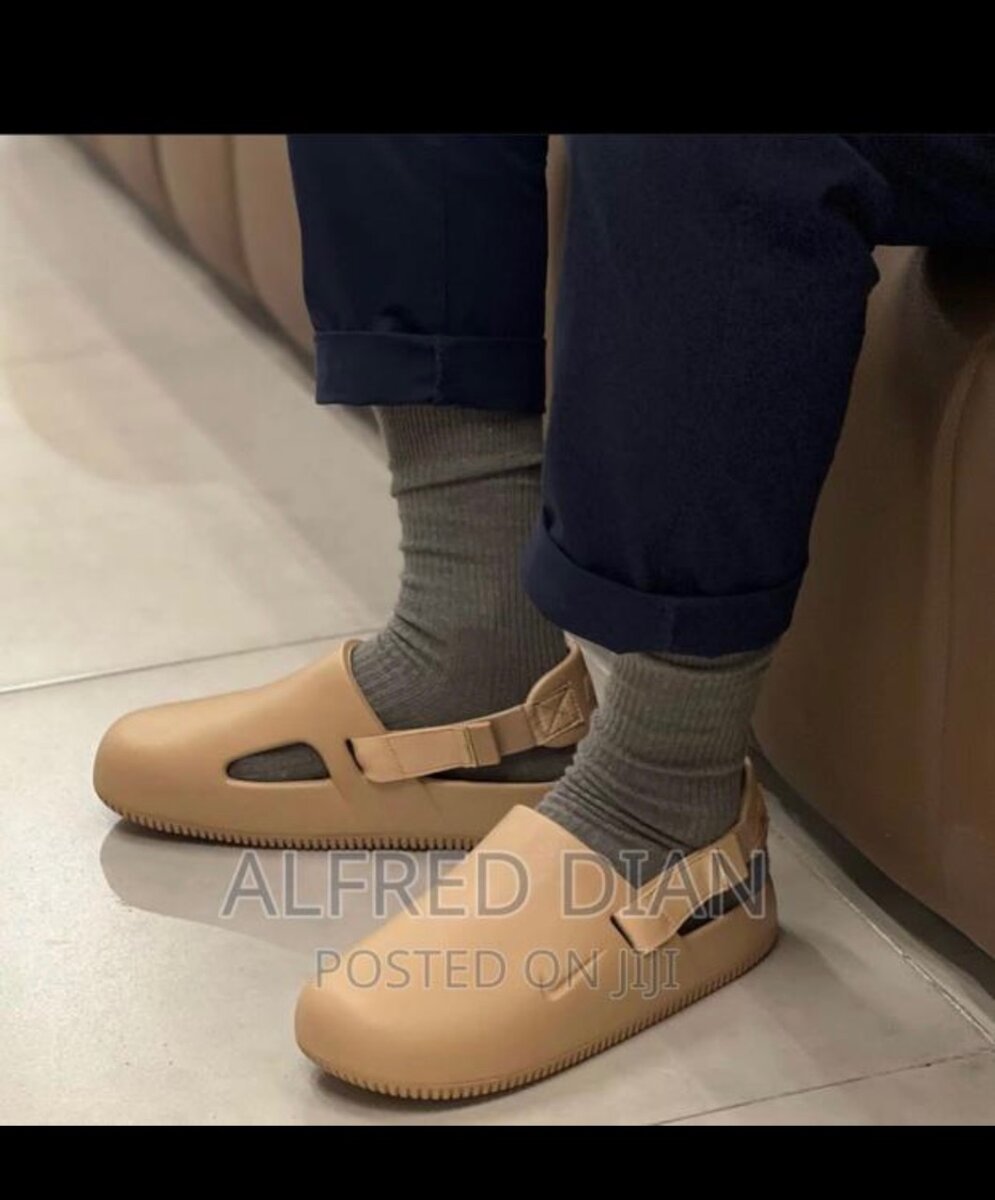 Nike Calm mule