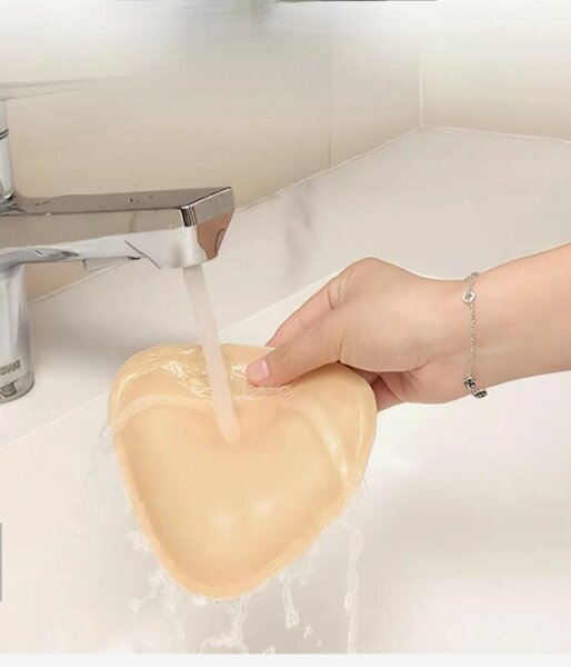Coussins en silicone pour soutien-gorge