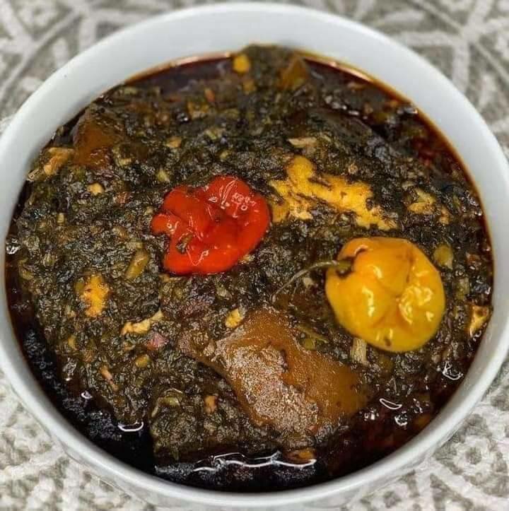 sauce feuille avec viande