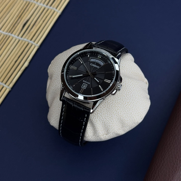 Часы Casio 
