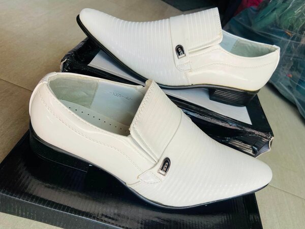 MEN’S SMART SHOES