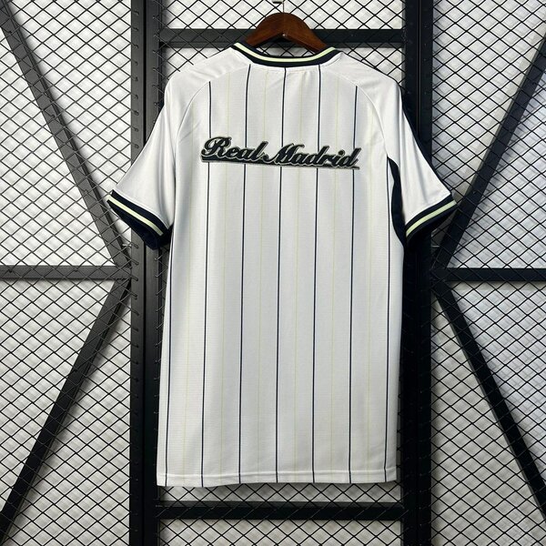 Maillot Real Madrid Blanc Classique