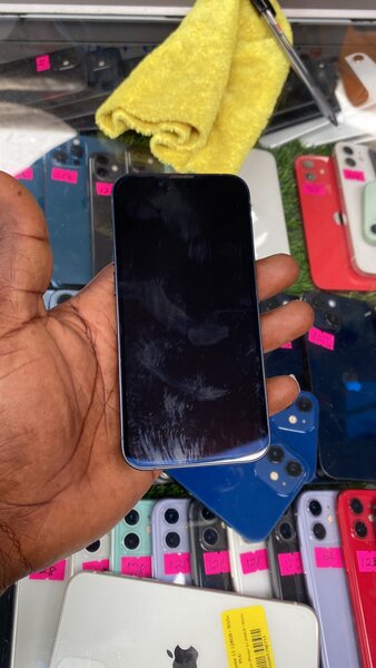 iPhone 13