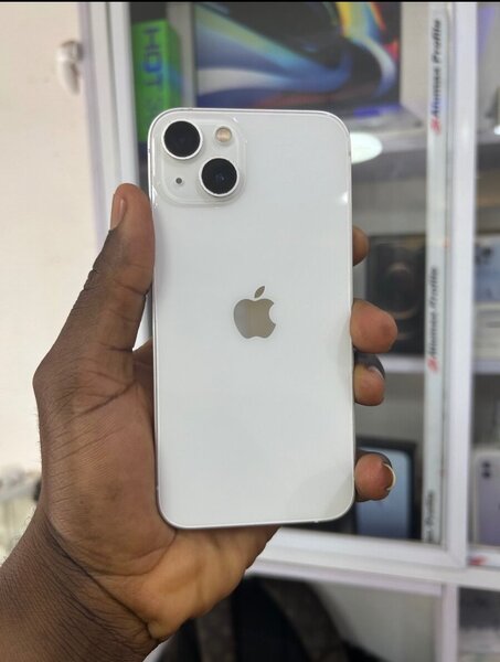 iPhone 13