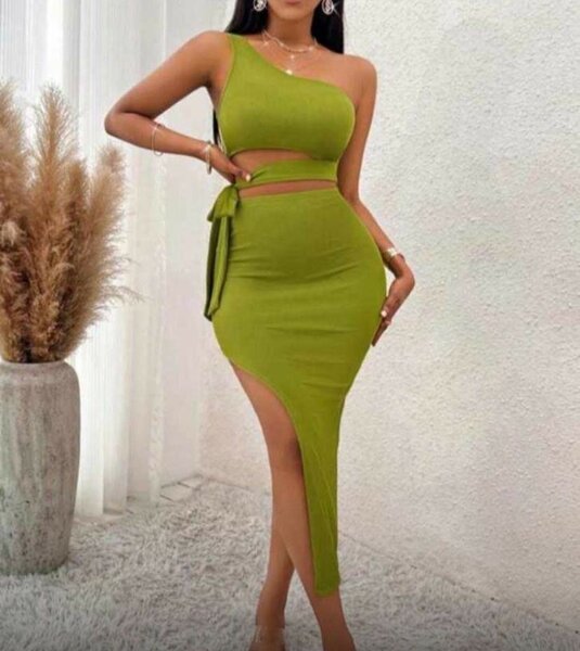 Seamless two piece