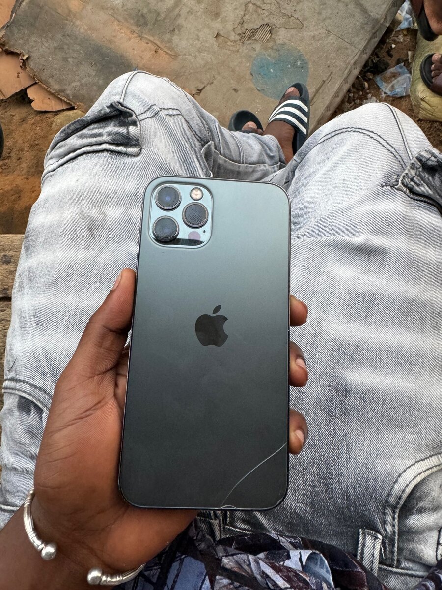 iPhone 12 Pro 128g