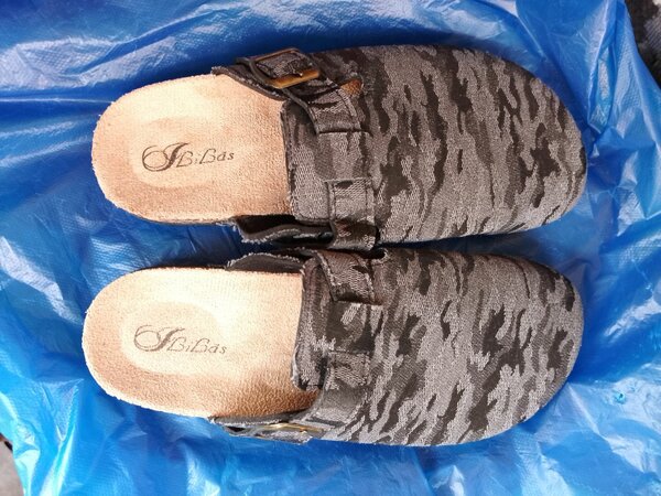 Slippers