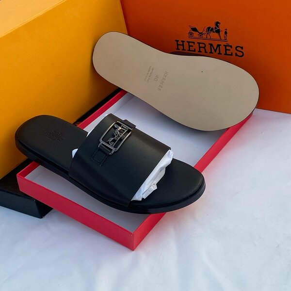 Fashion slippers