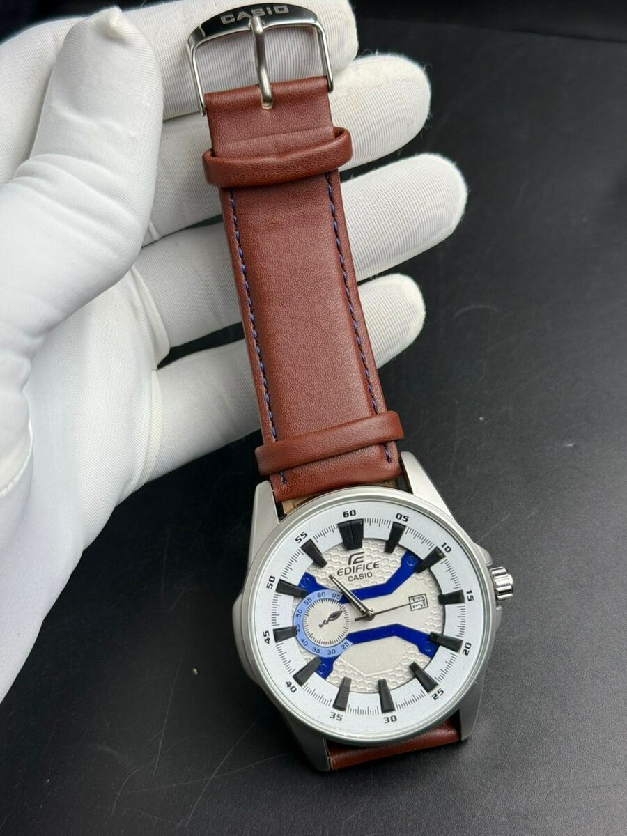MONTRE LUXE HOMME