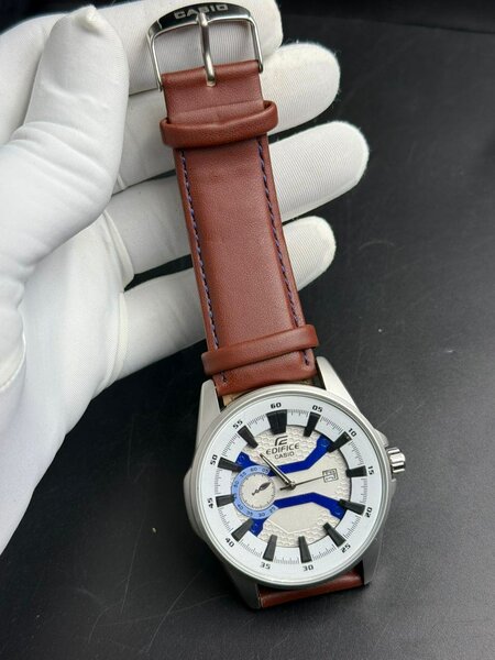 MONTRE LUXE HOMME