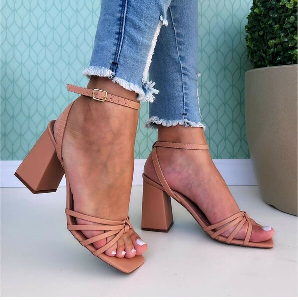 Quality cute heel