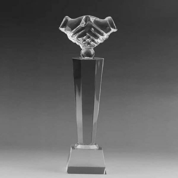 Trophée en cristal de poignée de main