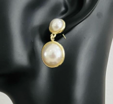 Earings 