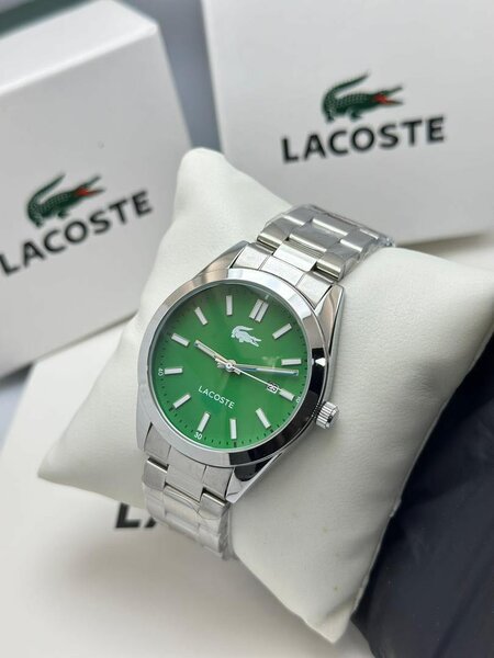 Montre Lacoste