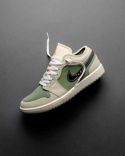 Air Jordan 1 low