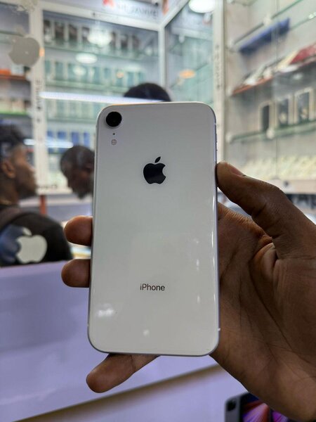 iPhone XR 64go sans Face ID