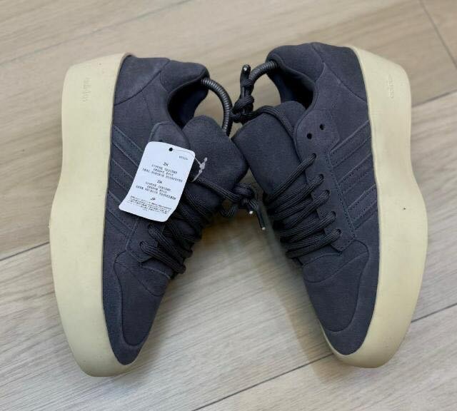 Mens shoes
