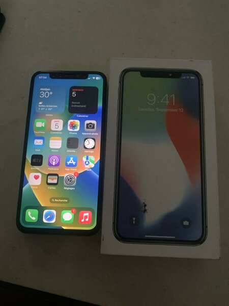 iPhone X simple