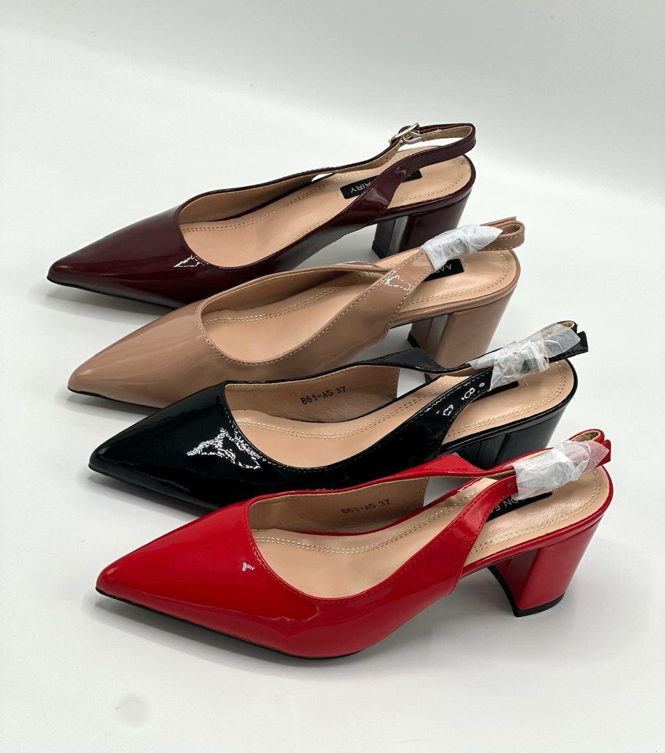 Ladies heel