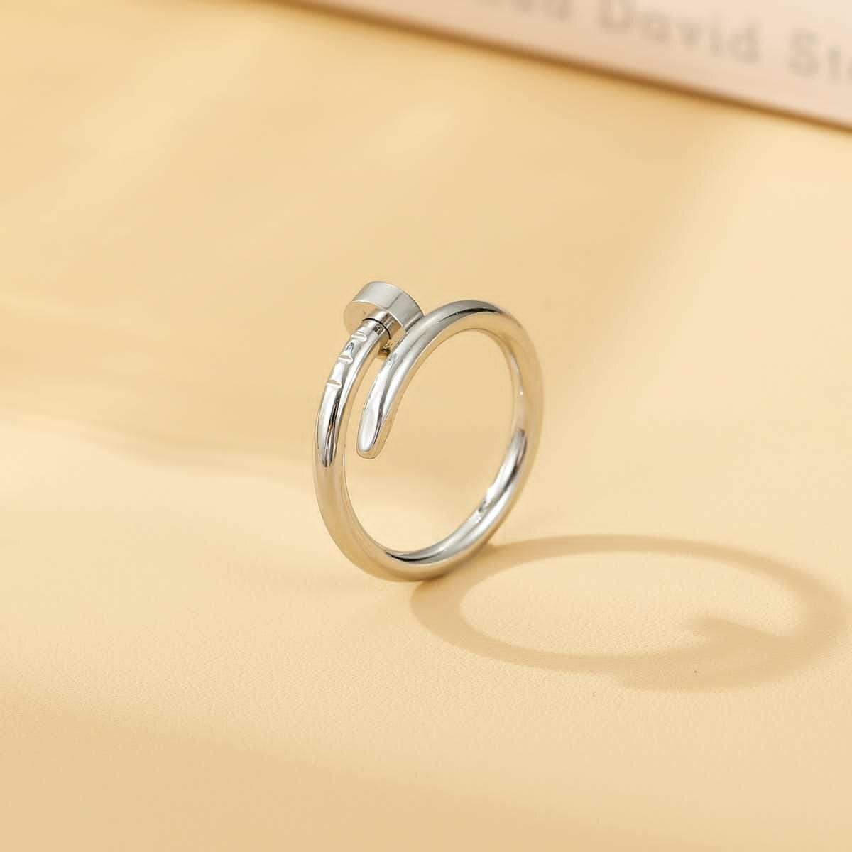 Fashion rings