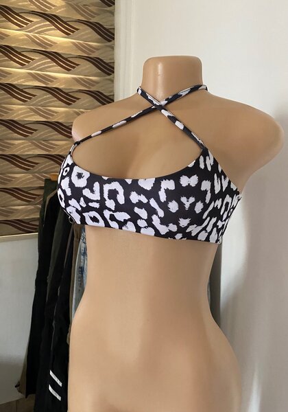 Crop tops
